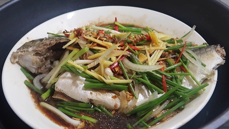 Mỗi loại cá chim có độ béo, độ chắc thịt và hương vị khác nhau, vì vậy nên chọn món phù hợp để giữ được vị ngon nhất. 