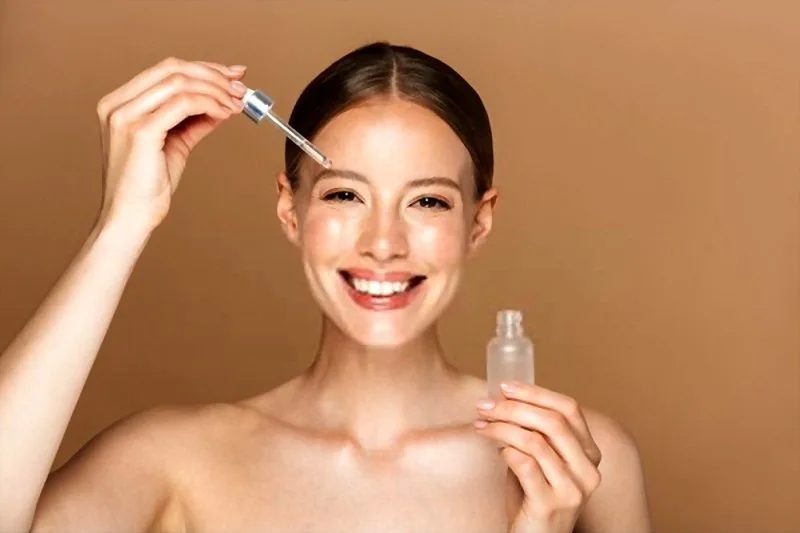 co nen dung serum hang ngay