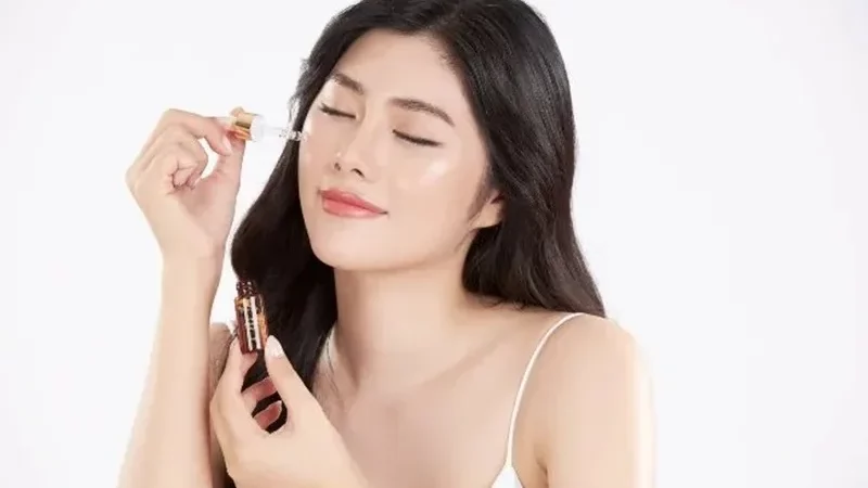 Có Nên Dùng Serum Hàng Ngày: Bí Quyết Sử Dụng Cho Làn Da Căng Bóng