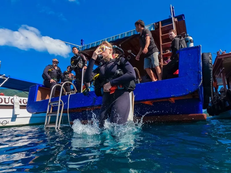 scuba diving la gi