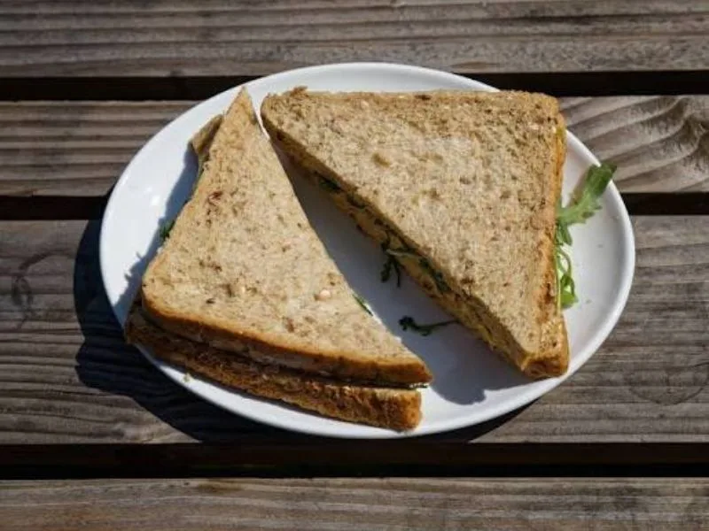 an banh mi nhieu co tot khong an nhieu co hai khong