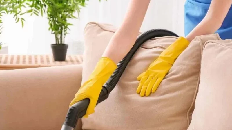 Vệ sinh sofa vải tại nhà: 7 bước làm sạch DỄ THỰC HIỆN